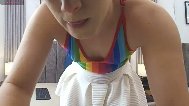 Luciana Ortiz1 online show from 05.19.26
