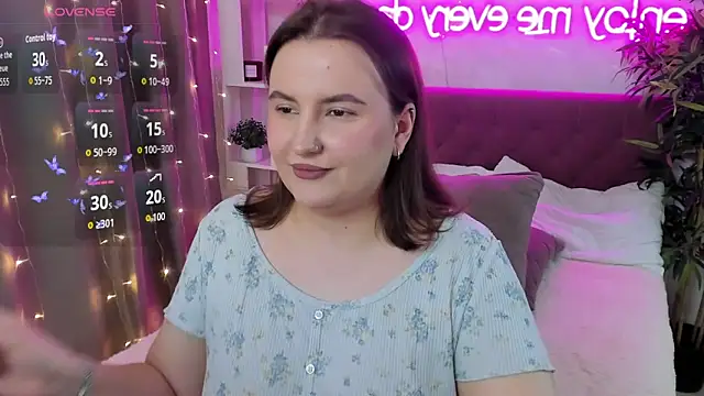 FeralPeach online show from 01.07.26