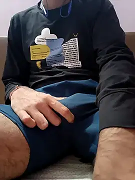 Collegeboywithbigweapan21 online show from 01.01.25