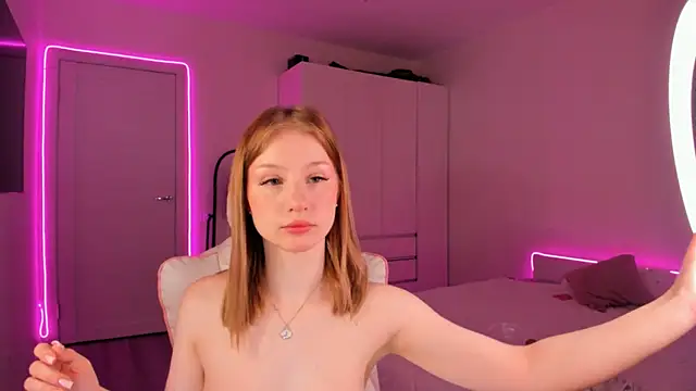 Eva Davi online show from 02.07.25