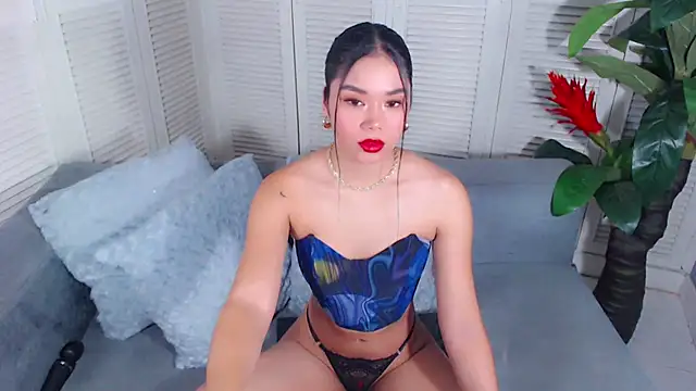 Snapshot of JasmineMoore chatting on 01.09.25 JasmineMoore online show from 01.09.25