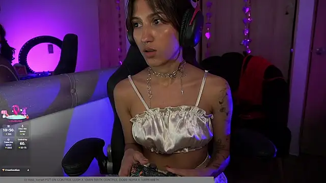 MissKorah online show from 02.28.25