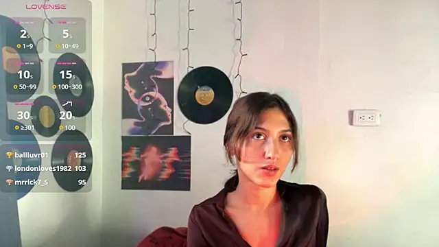 MissKorah online show from 03.21.25