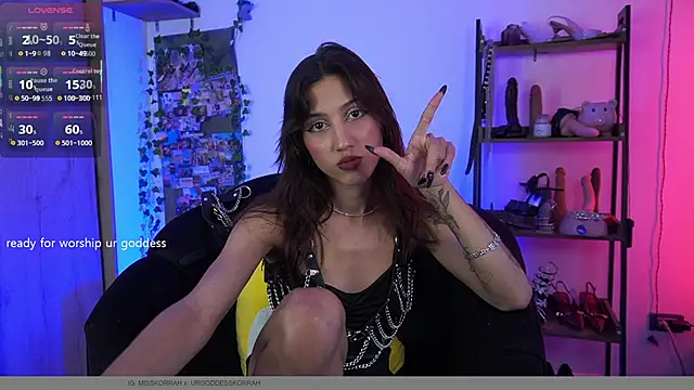 MissKorah online show from 12.02.25