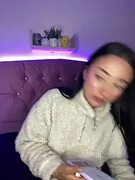 Ady 18 online show from 03.16.25