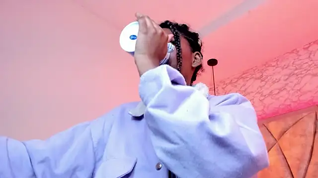 Queen perla  online show from 02.08.25