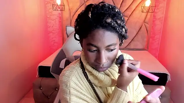 Queen perla  online show from 02.22.25