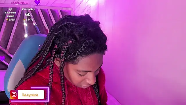 Queen perla  online show from 10.03.25