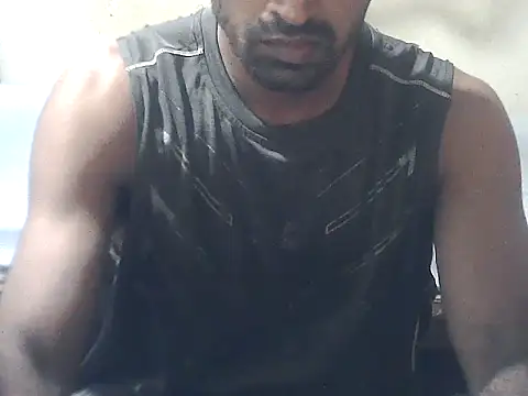 Snapshot of ROCKY_USA_18 chatting on 05.14.26 ROCKY USA 18 online show from 05.14.26