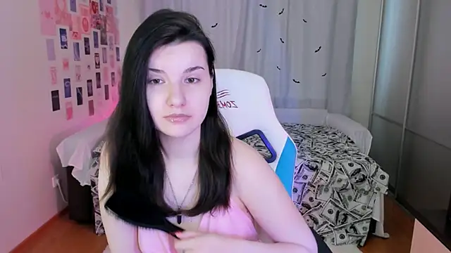 Vanessa Verona online show from 03.12.25