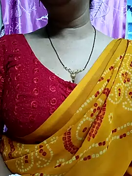 Snapshot of Rosy-B chatting on 02.17.25 Rosy-B online show from 02.17.25