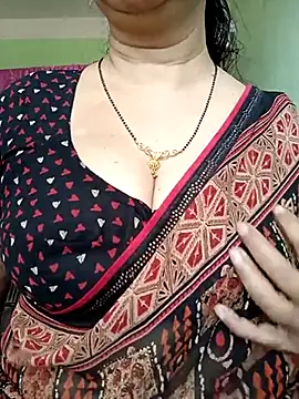 Snapshot of Rosy-B chatting on 03.03.25 Rosy-B online show from 03.03.25