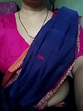 Snapshot of Rosy-B chatting on 04.16.26 Rosy-B online show from 04.16.26