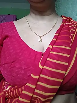 Snapshot of Rosy-B chatting on 07.29.26 Rosy-B online show from 07.29.26