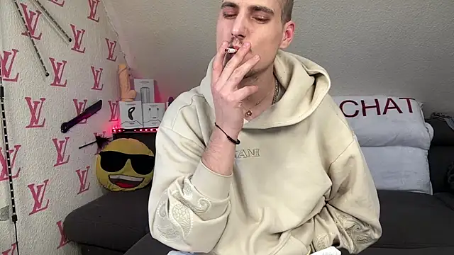 Snapshot of Cookieboy88 chatting on 02.08.26 Cookieboy88 online show from 02.08.26