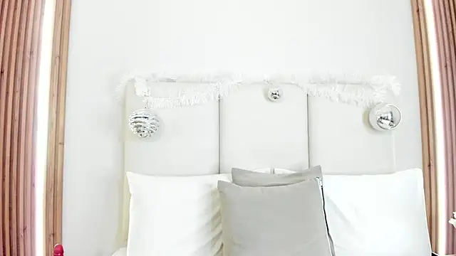 DulceColeman online show from 12.19.25