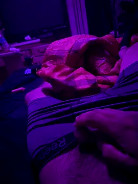 Snapshot of ericxxx222 chatting on 09.16.25 ericxxx222 online show from 09.16.25