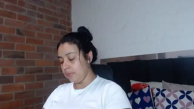 Snapshot of salome__hills1 chatting on 07.30.26 salome hills1 online show from 07.30.26