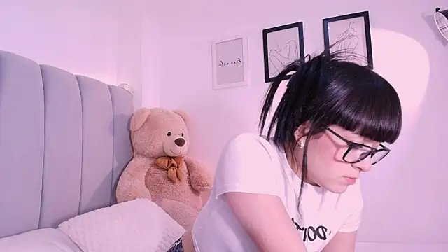 DannaHyde online show from 05.23.26