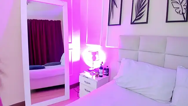 Snapshot of Alisa__walker chatting on 01.13.25 Alisa  walker online show from 01.13.25
