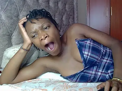 Snapshot of Naughty_Girl17 chatting on 03.03.25 Naughty Girl17 online show from 03.03.25