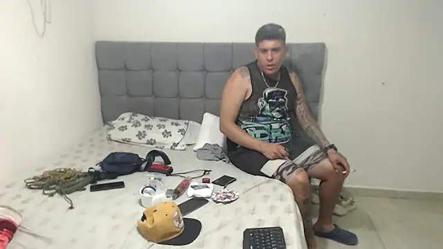 Snapshot of 69_anal_hard chatting on 03.09.25 69 anal hard online show from 03.09.25