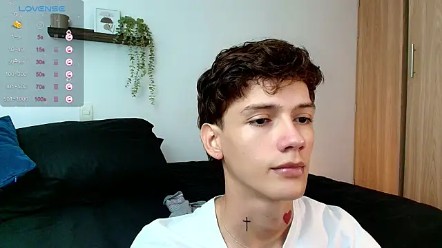 Snapshot of badboy_one_ chatting on 11.20.25 badboy one online show from 11.20.25