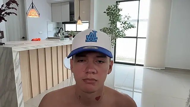 Snapshot of badboy_one_ chatting on 07.08.26 badboy one online show from 07.08.26