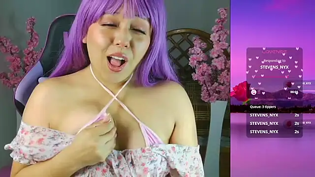 PurpleHaze17 online show from 11.14.25