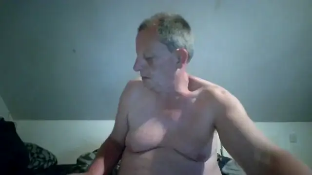 Snapshot of chubbybear2cum chatting on 05.27.26 chubbybear2cum online show from 05.27.26