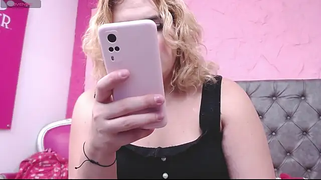 Pearl Michelts online show from 09.16.25