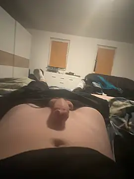 Snapshot of sollzii chatting on 01.15.25 sollzii online show from 01.15.25