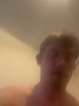 Snapshot of sollzii chatting on 03.08.25 sollzii online show from 03.08.25