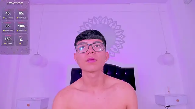 CodyTwink online show from 01.10.26