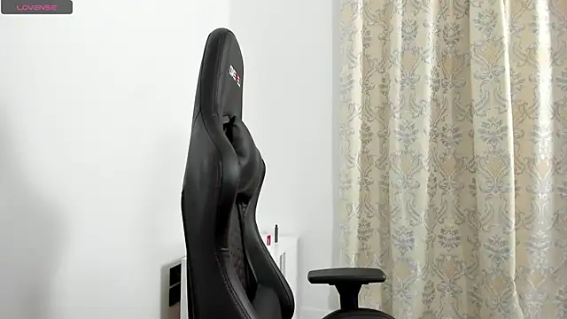 Snapshot of Sweet-bb chatting on 03.08.25 Sweet-bb online show from 03.08.25