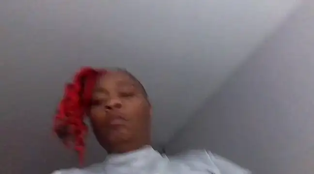 AllLeggs online show from 03.18.25