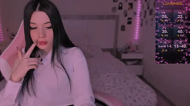 CoddleWeeper  online show from 12.30.24