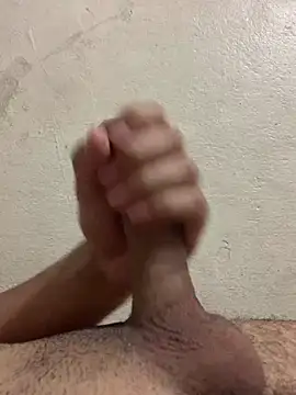 Snapshot of rodrig3105 chatting on 03.12.25 rodrig3105 online show from 03.12.25