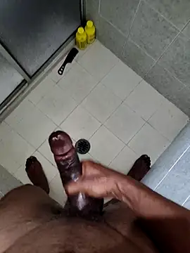 Snapshot of Negrotnt11 chatting on 09.21.25 Negrotnt11 online show from 09.21.25