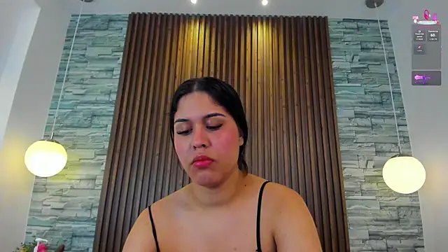 Snapshot of alannavidal chatting on 01.18.26 alannavidal online show from 01.18.26