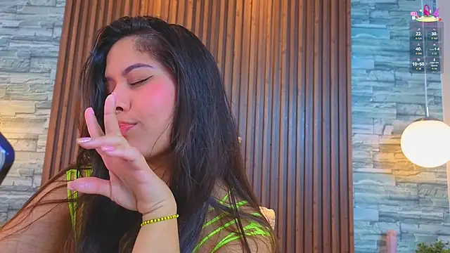 Snapshot of alannavidal chatting on 02.07.26 alannavidal online show from 02.07.26