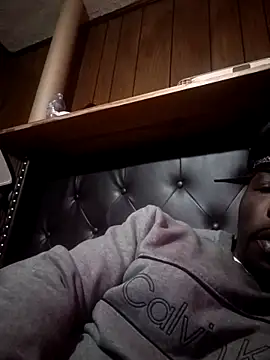 Chocolatewonderboy online show from 02.26.26