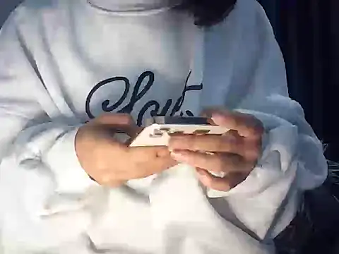 Snapshot of Haralushiaaax chatting on 02.09.26 Haralushiaaax online show from 02.09.26