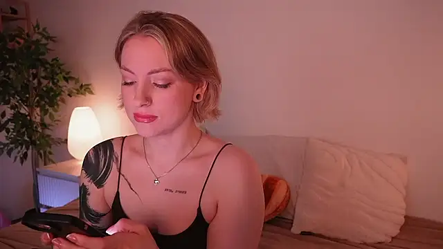 kris69kiss online show from 03.19.26