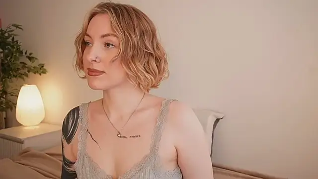 kris69kiss online show from 04.14.26