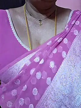 Snapshot of ananya956 chatting on 04.20.26 ananya956 online show from 04.20.26