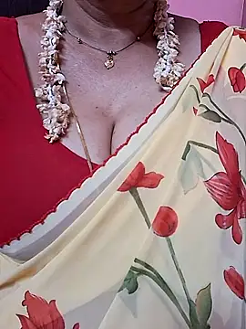 Snapshot of ananya956 chatting on 04.25.26 ananya956 online show from 04.25.26