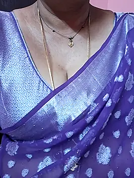 Snapshot of ananya956 chatting on 04.25.26 ananya956 online show from 04.25.26
