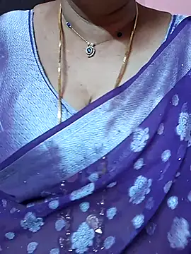 Snapshot of ananya956 chatting on 05.05.26 ananya956 online show from 05.05.26