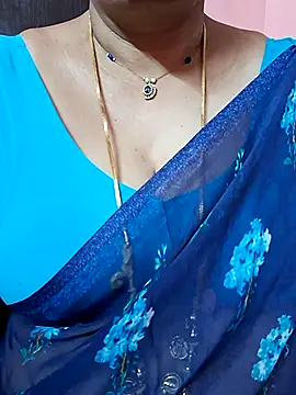 Snapshot of ananya956 chatting on 05.20.26 ananya956 online show from 05.20.26